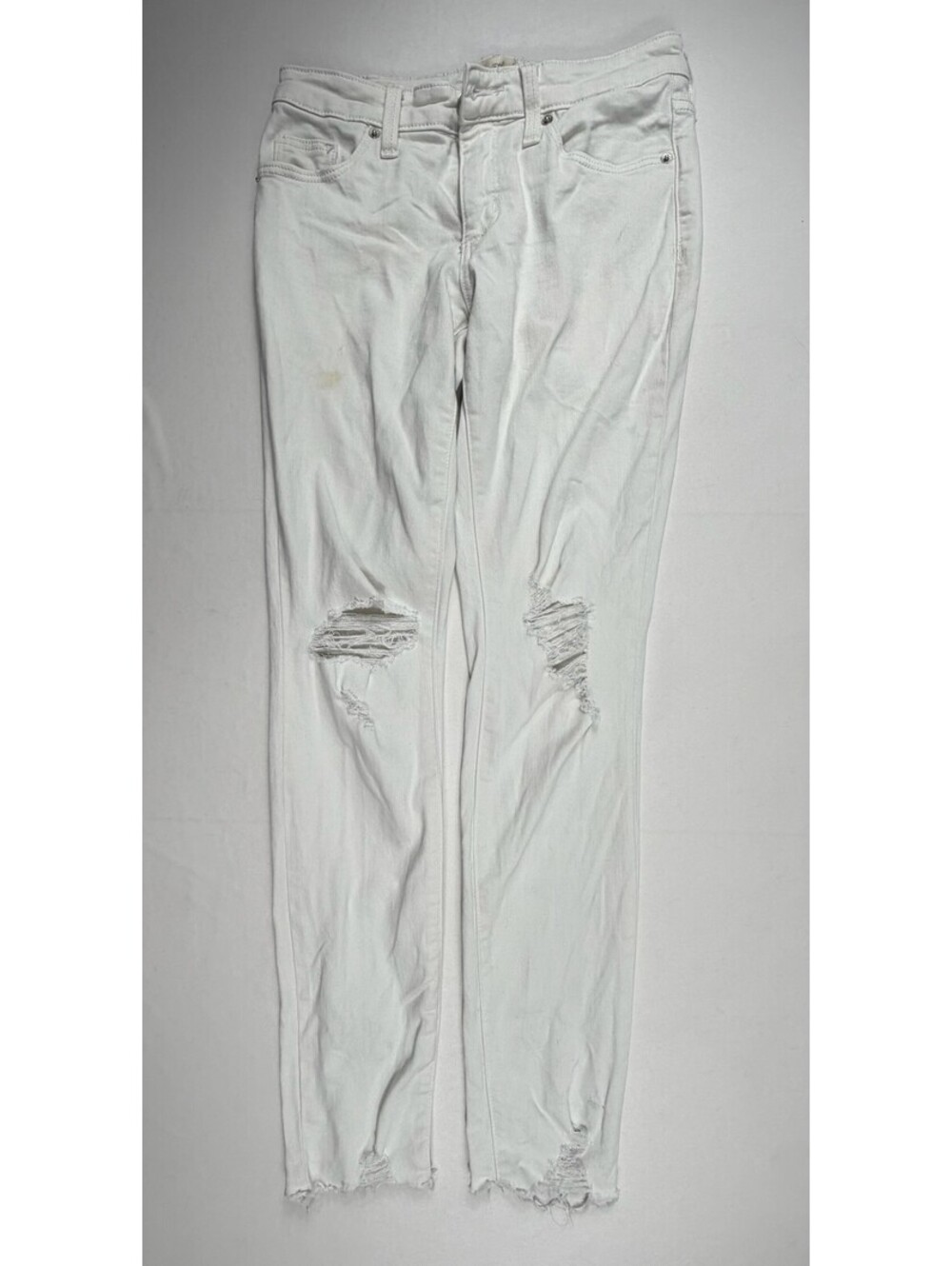 Universal Thread Mid Rise Skinny White Jeans Size 0